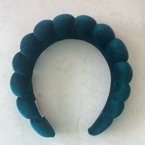 Versed limited edition holiday headband